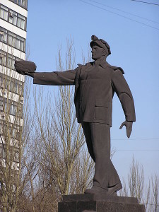 Monumento al minatore nel distretto minerario di Donec'k